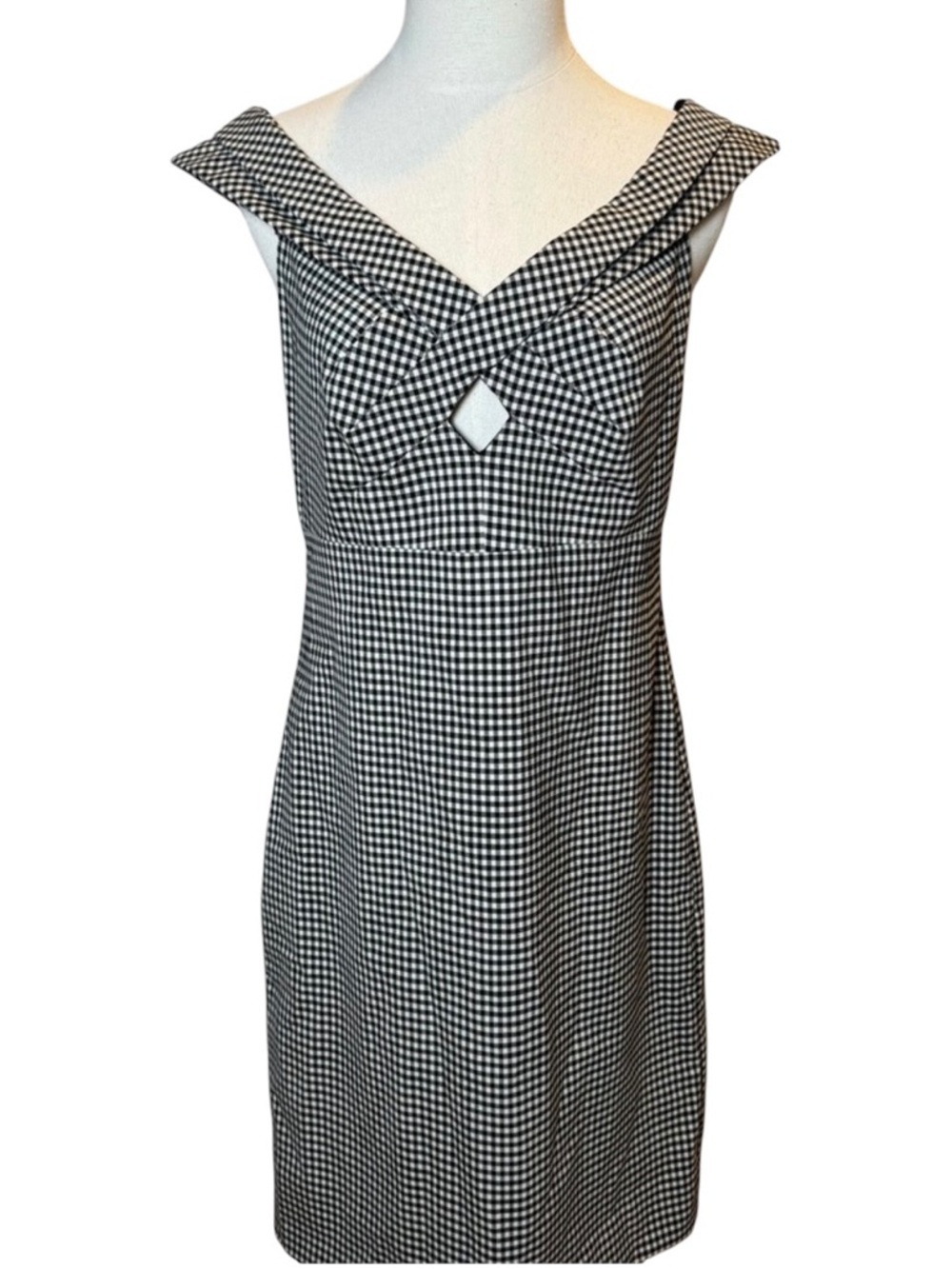 Gucci Checkered Black & White Women’s Dress Size 44